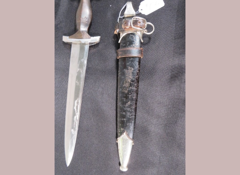 S.S. Unmarked 3rd Reich Dagger - 5