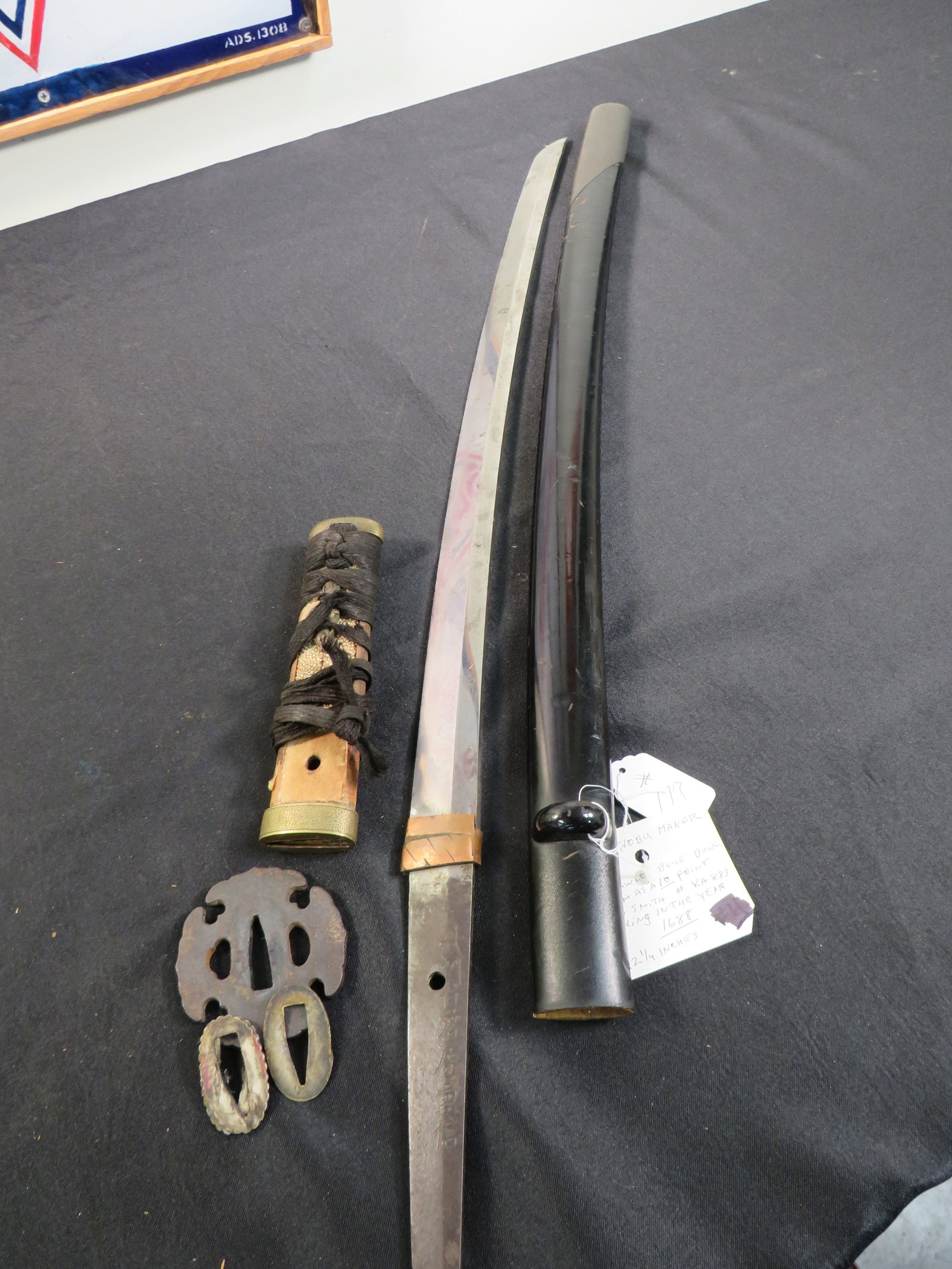 Kanenobu Maker: 22.25" Blade/W.M. Hawley BlueBook, working in 1688