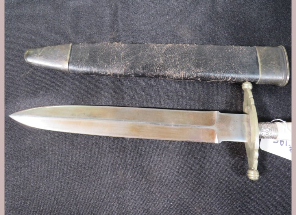 Tiffany-Broadway Dagger - 3