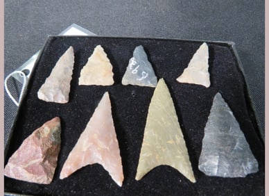 8-Triangular OH. Arrowhead Points