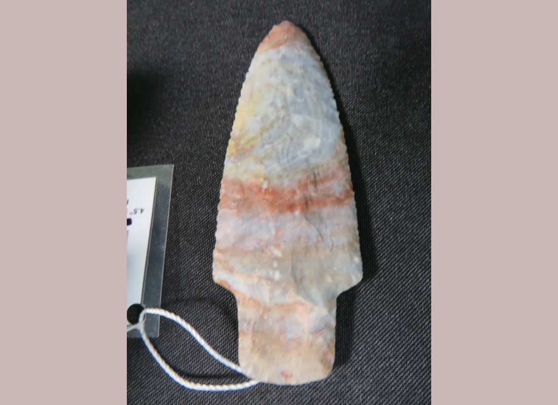 Native American Adena Flinridge Tri-colored Point: 4.5"