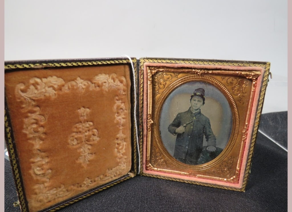 6th Plate Civil War cased image- Soldier Holding Pistol: Tin type