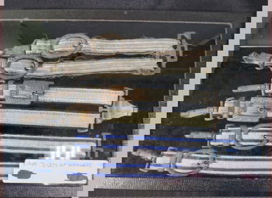 1-Lot of 3 Sets of Hangers