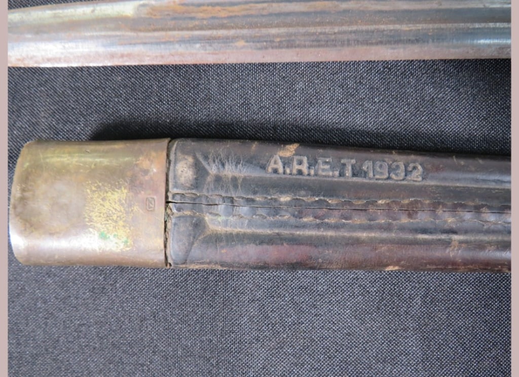 Italian Bayonet - 4