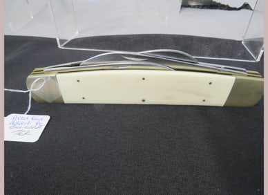 Lg. Pocket Knife Advertising Store Display