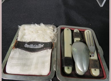 Lady's Personal Flatware Set