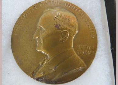 President Truman Commemorative Coin