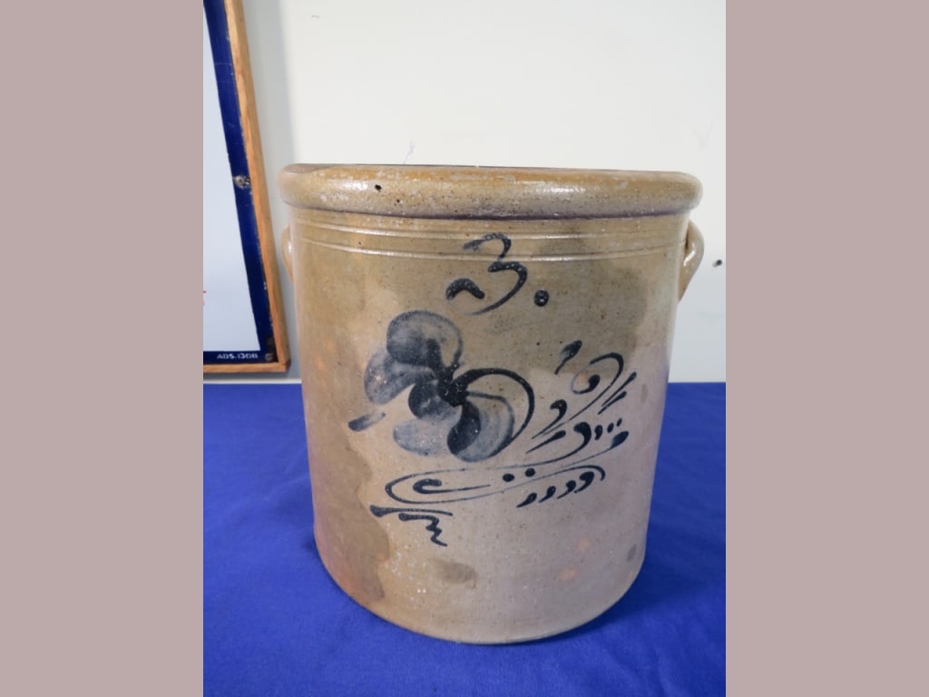 3 gal. Blue Floral Midwest Stoneware Jar: 11 x 12 Nice color, staining on left side