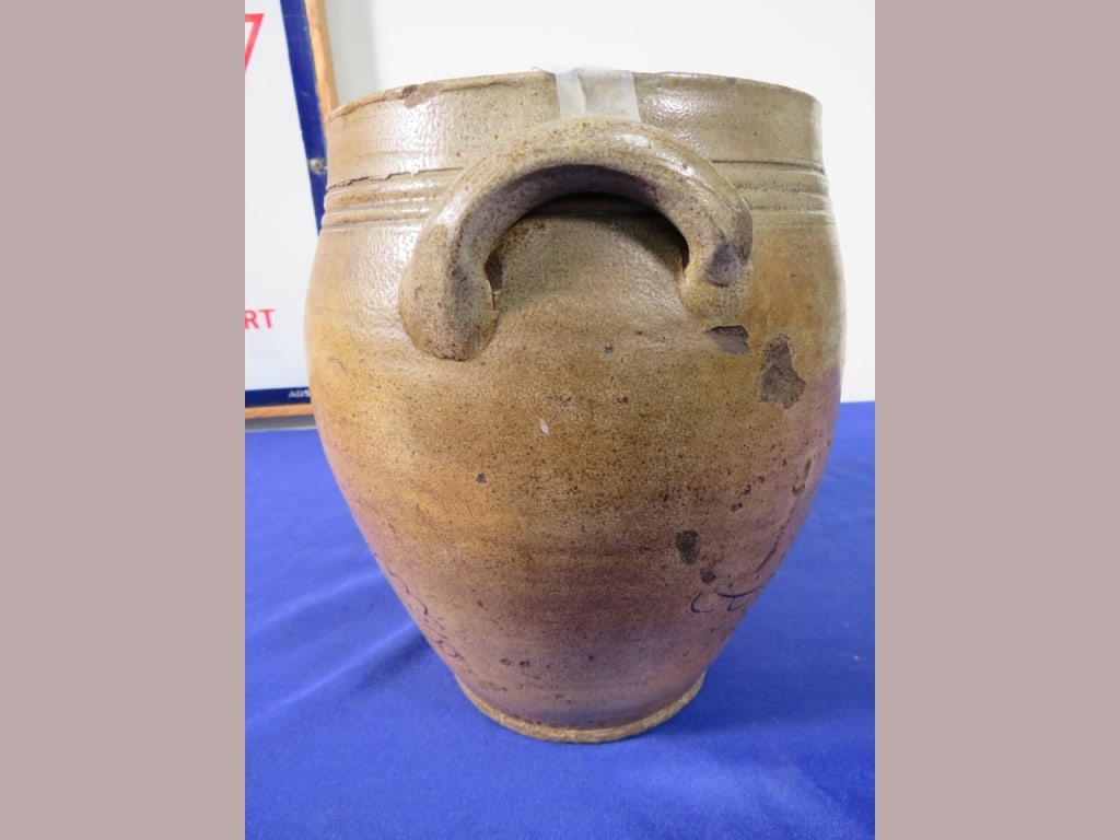 Unusual Northeastern Stoneware Jar - 4