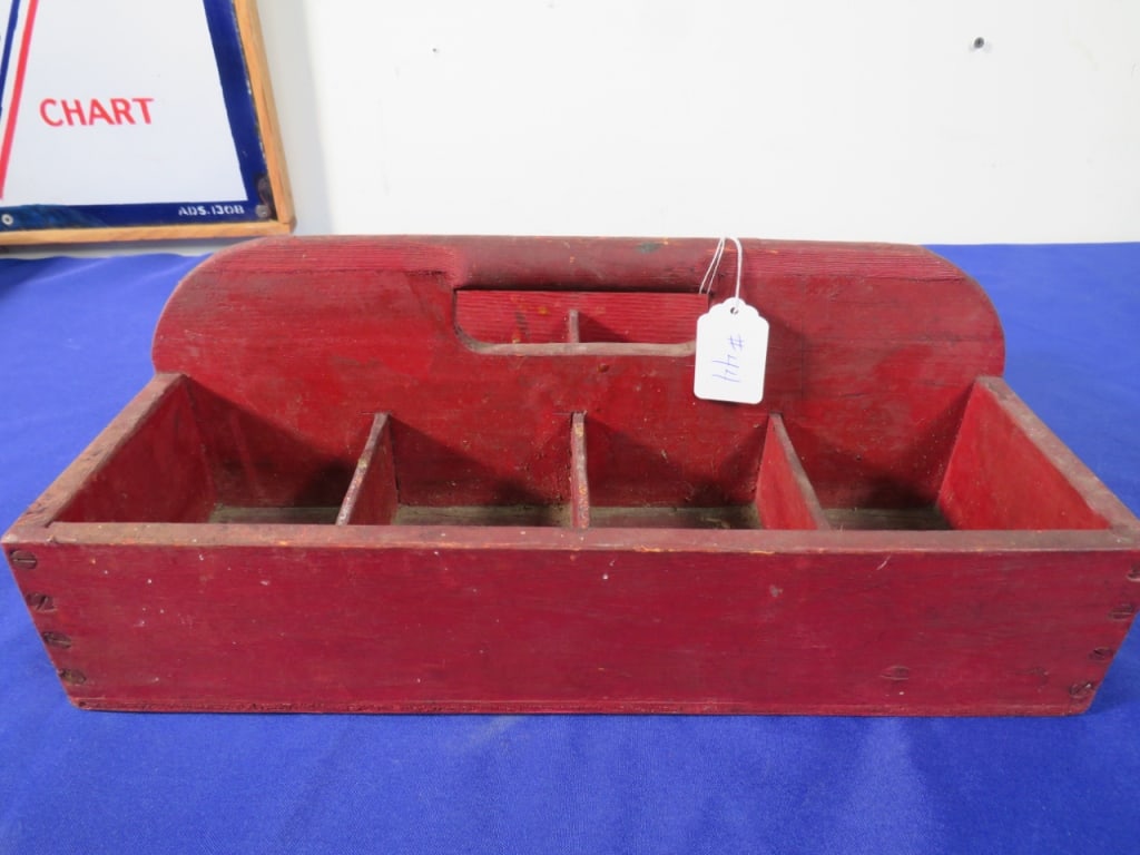 Early Red Cutlery Tray (1 of 5)
