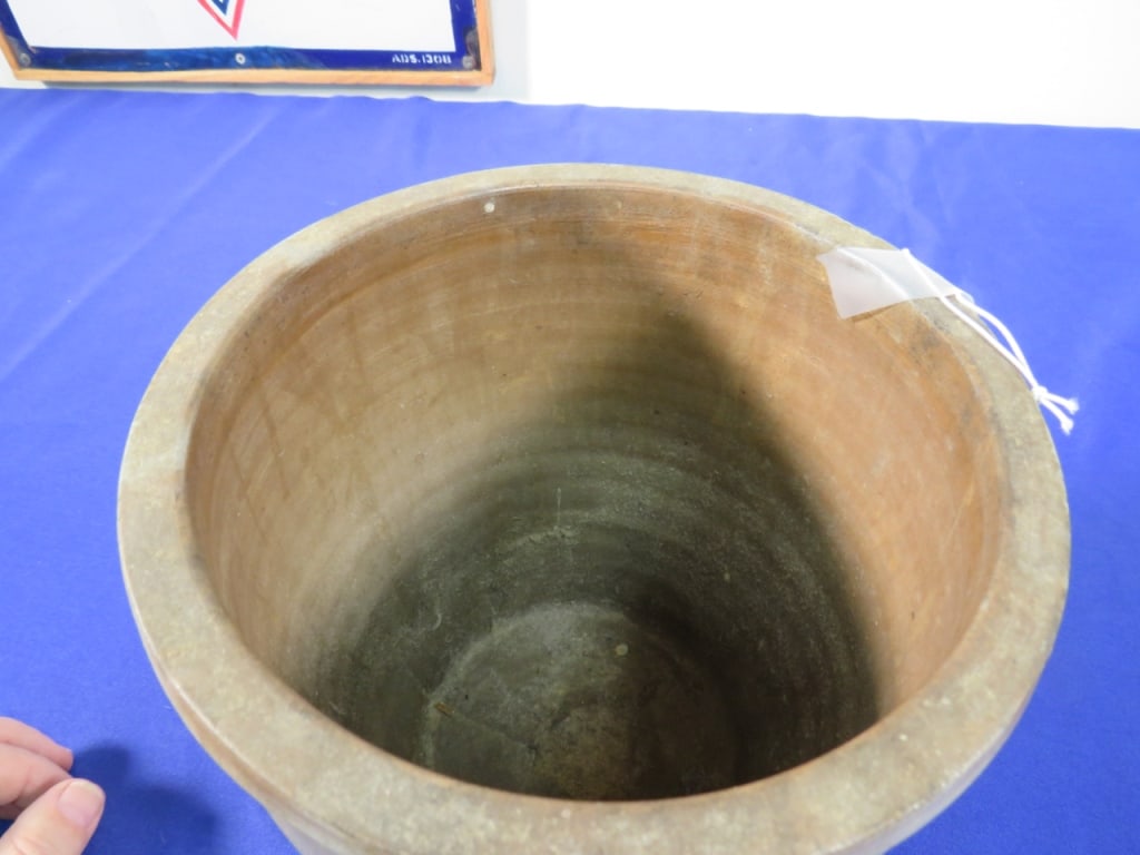 Baltimore Decorated Stoneware Jar - 6