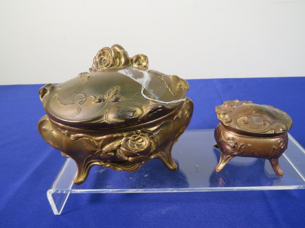 2 pcs Painted Metal Trinket Boxes (1 of 9)