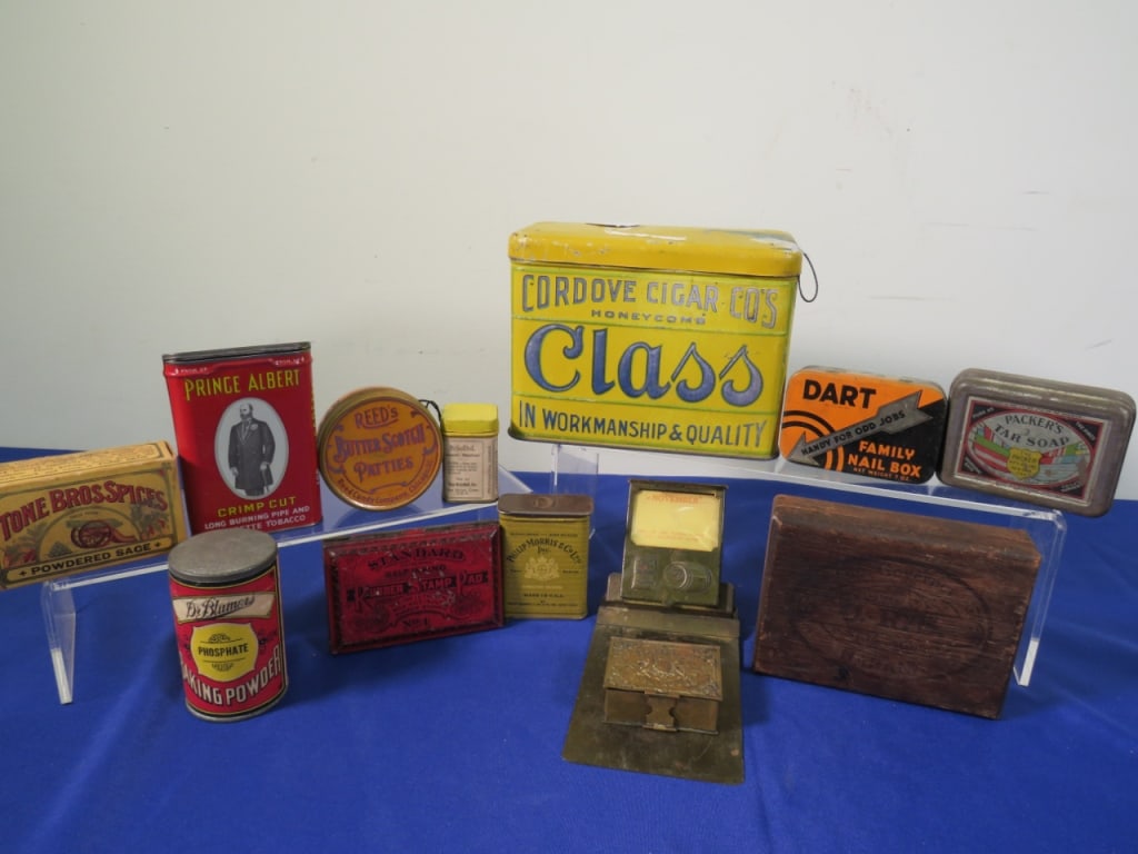 Group of 13 Advertising Tins: Class Tobacco, Cigarettes, Soap, Baking Powder?.