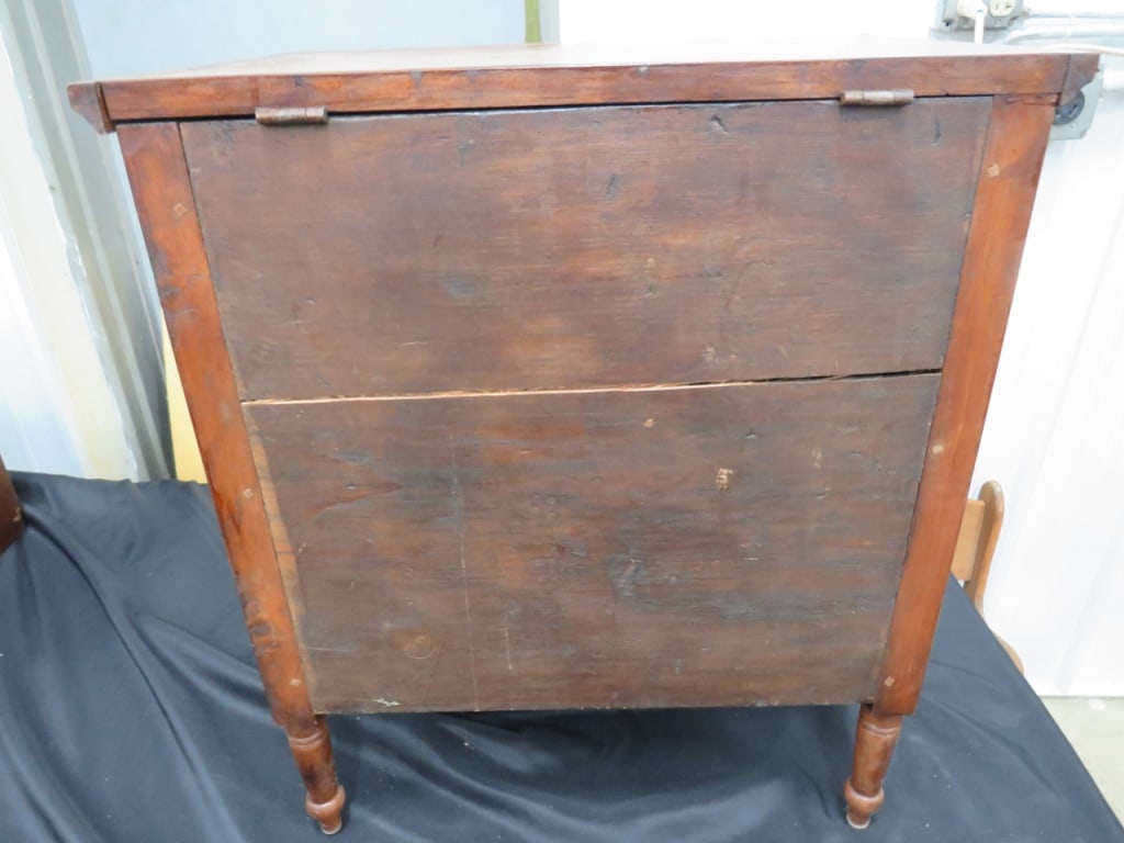 1800's Ky. Cherry Sugar Chest - 9