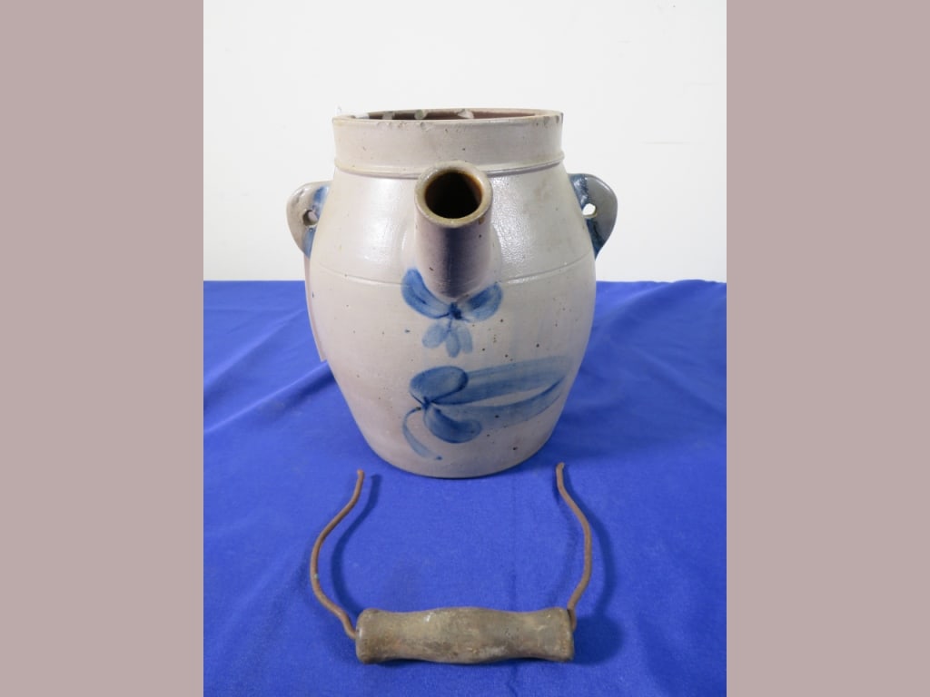 Sipe/Williamsport, PA Stoneware Batter Pail: Bale detached