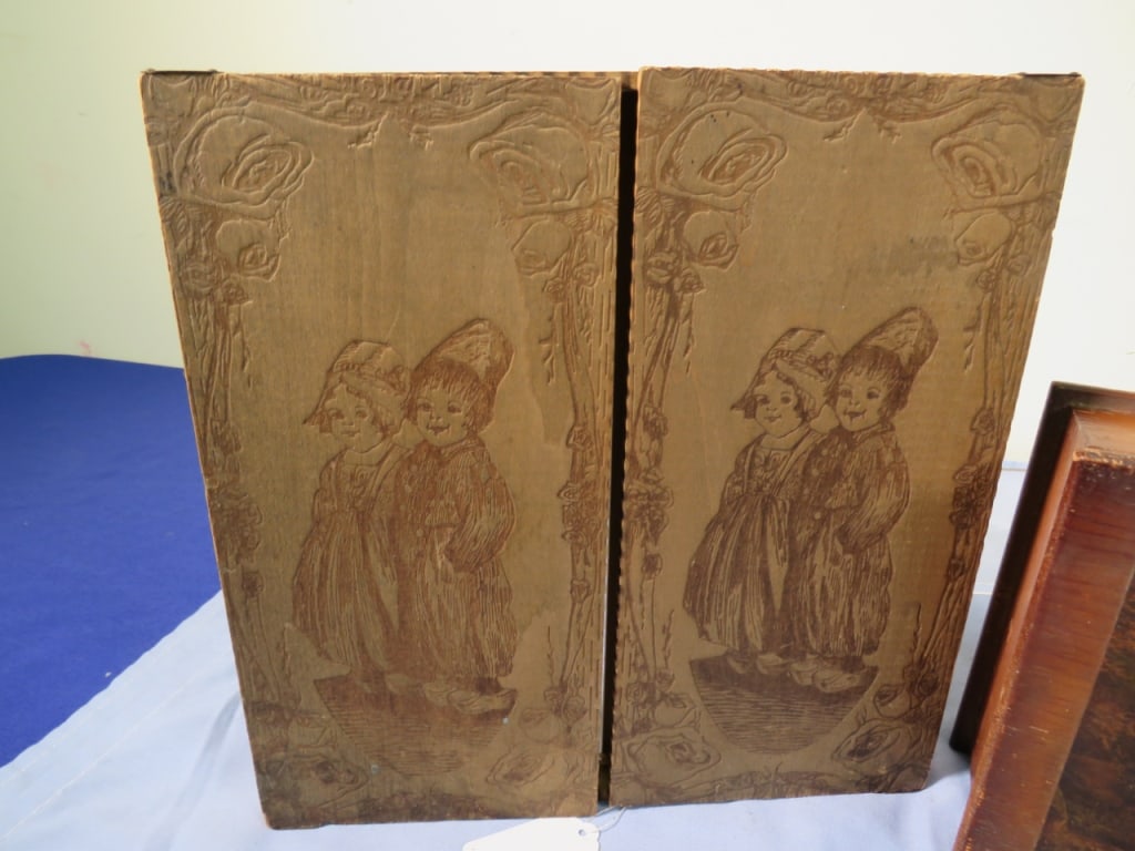 2-Dutch Dresser Boxes - 2
