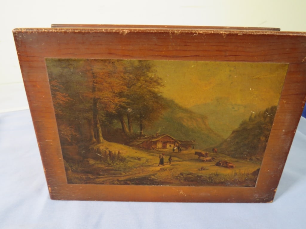 2-Dutch Dresser Boxes - 4