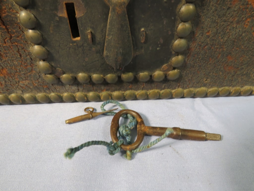 Early Leather Letter Box - 6