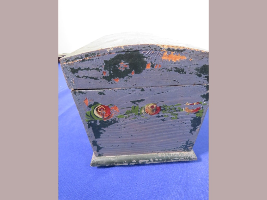 Hand-decorated Miniature Box - 5