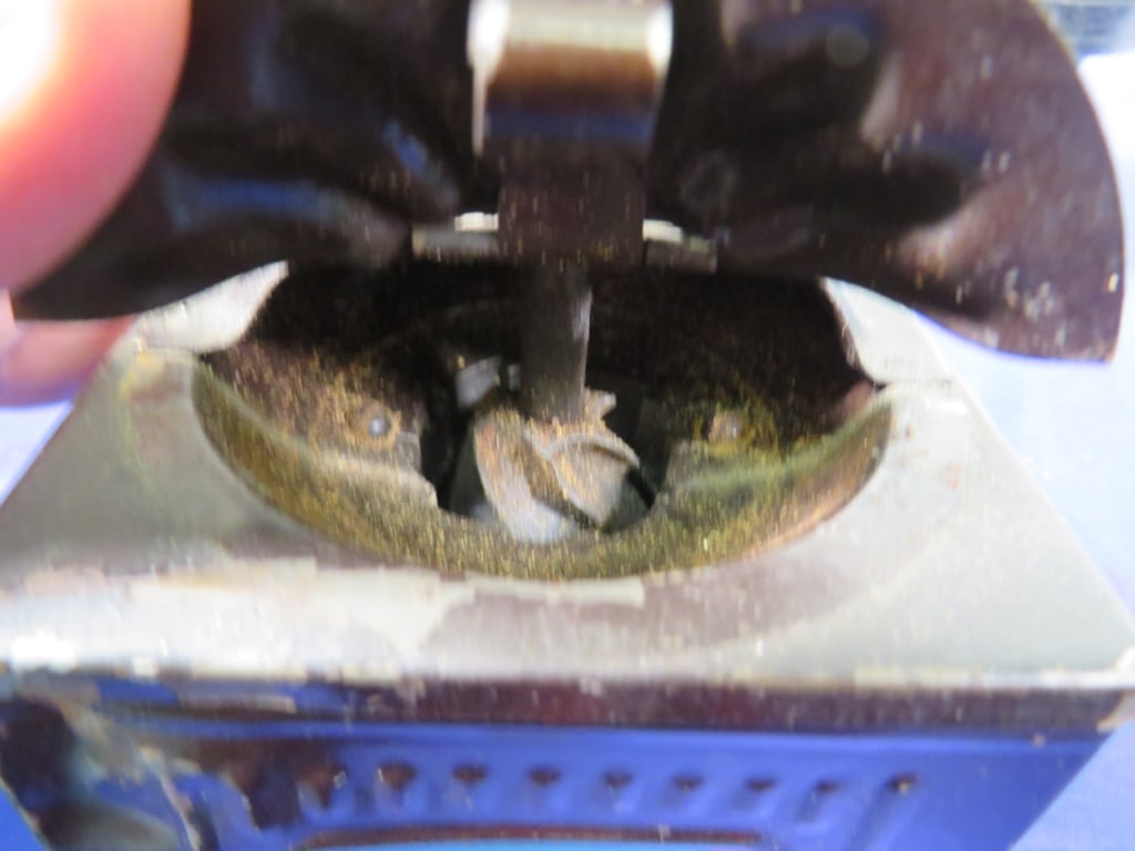 2-Coffee Grinders - 3