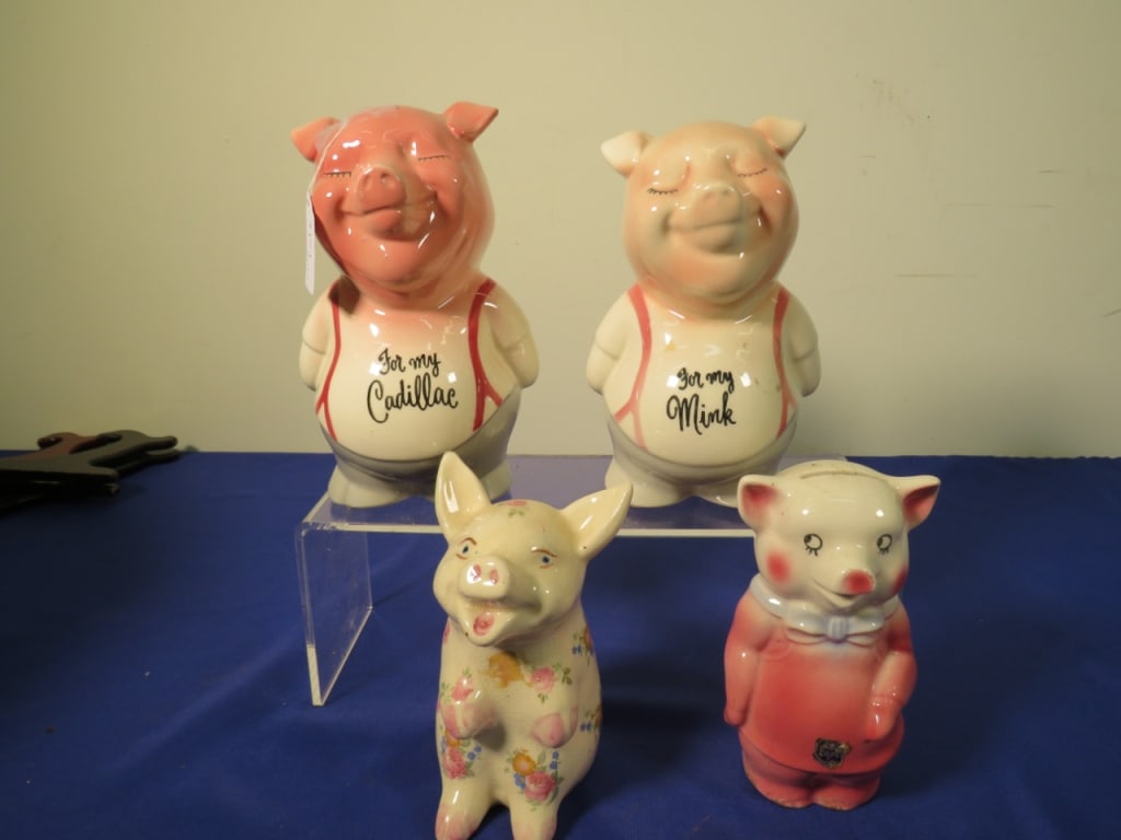 4-Ceramic Pig Banks: 1-Royal Coply Good color and condition