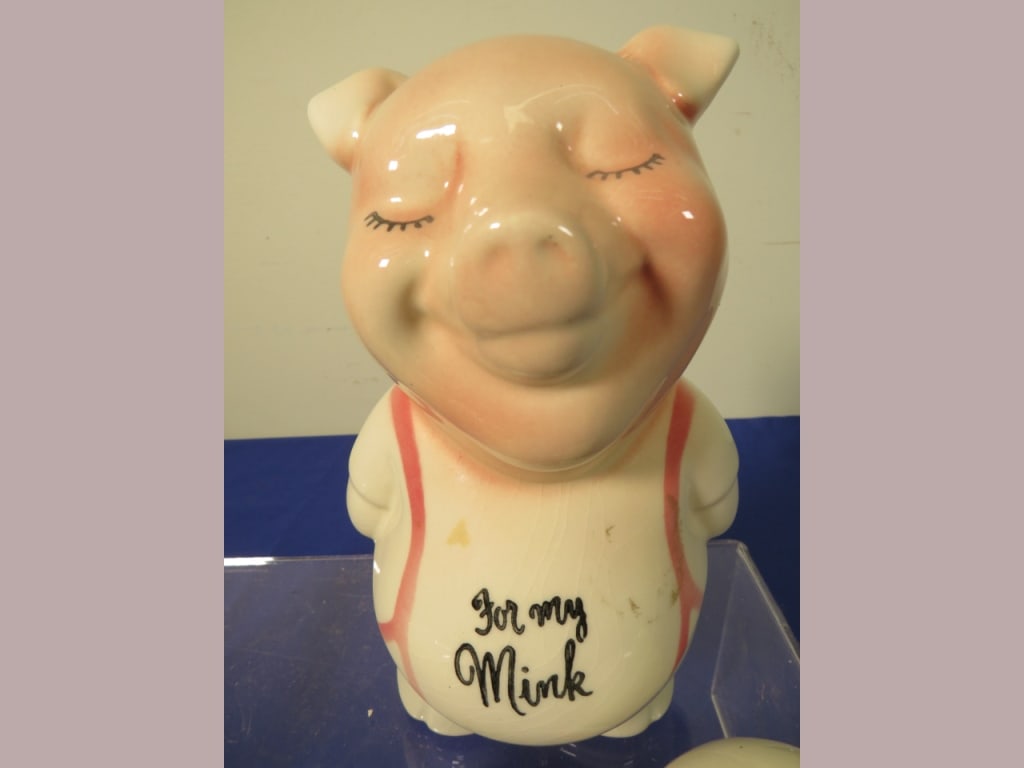 4-Ceramic Pig Banks - 5