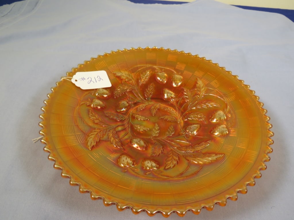 Northwood Carnival Marigold Strawberry Plate: No chips or cracks