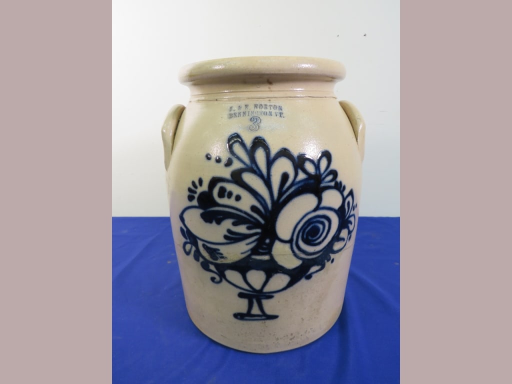 3 gal. J&F Norton: Bennington, VT. Great color, has repair, crack at center all the way around.