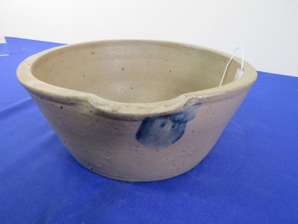 Baltimore Stoneware Milk Pan - 2