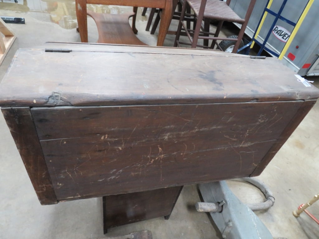 Country Store Desk - 6