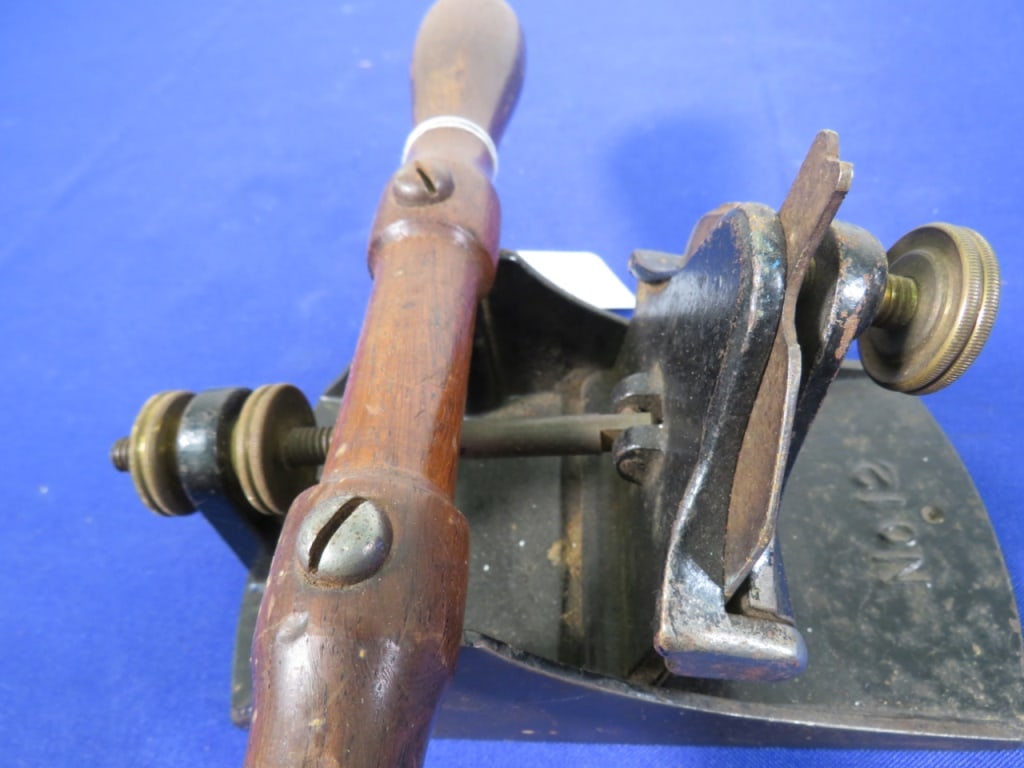 Model 12 Stanley Veneer Plane - 3