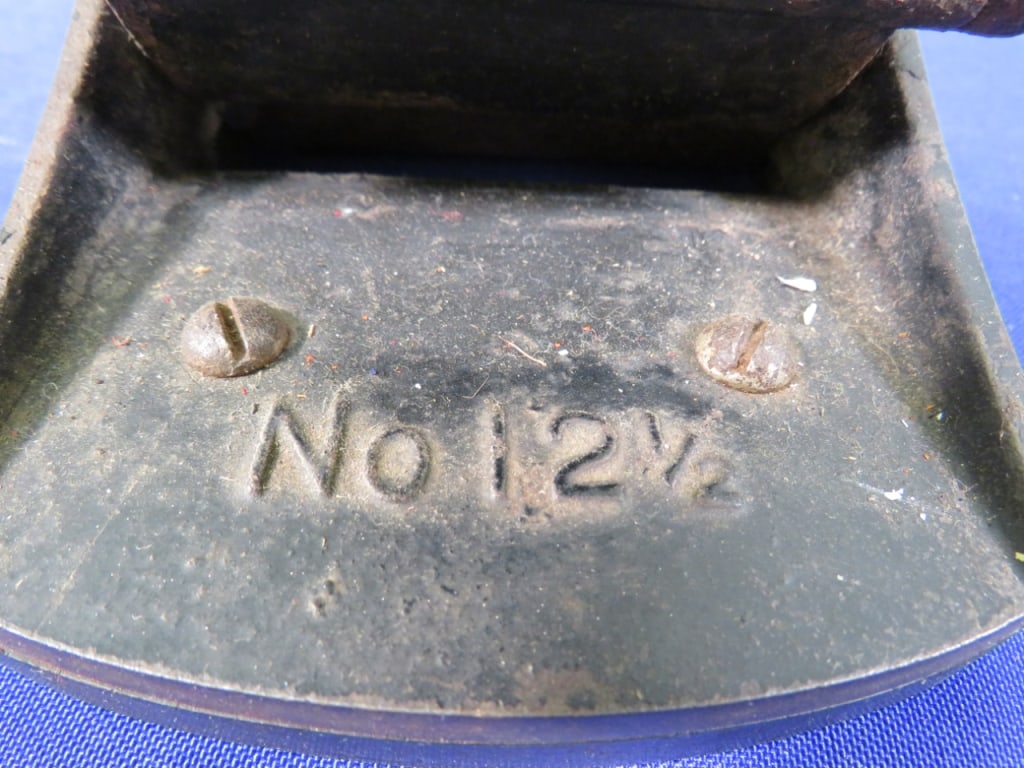 Model 12.5 Stanley Veneer Scraper - 2