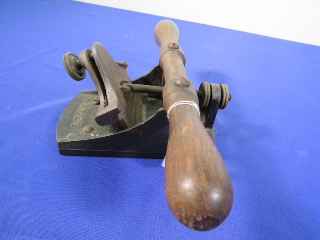 Model 12.5 Stanley Veneer Scraper - 4