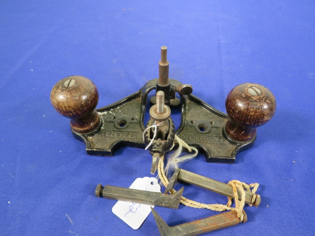 Stanley Model 71 Router Plane (1 of 5)