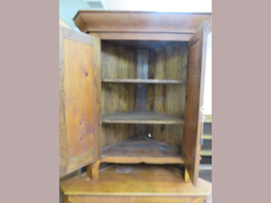 2 pc.Painted Corner Cupboard - 4