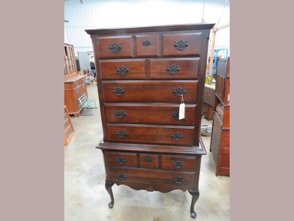 Kincaid Highboy Chest: 7 drawers Queen Ann legs 68 x 38 x 20