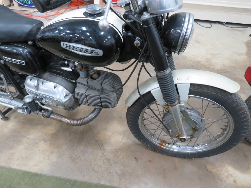 Harley Davidson Sprint Motorcycle - 11