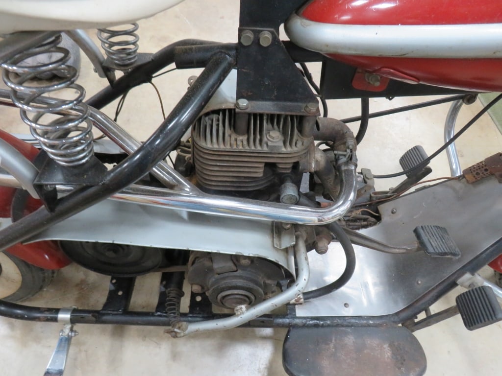 1956 Cushman Eagle - 10