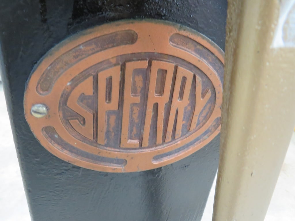 Sperry Mechnical Steering Wheel - 3