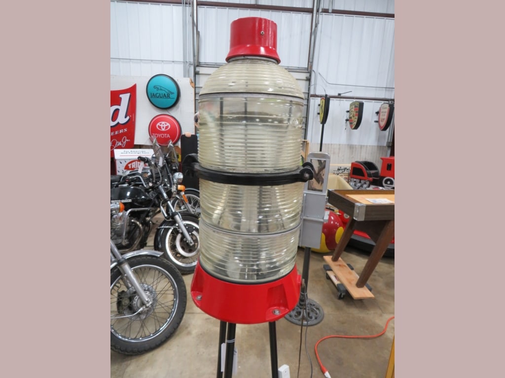 Beacon Light on Stand - 11