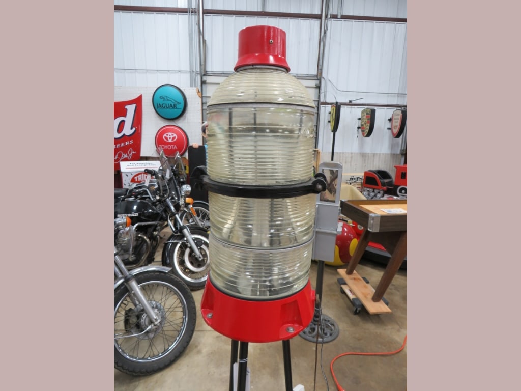 Beacon Light on Stand - 12