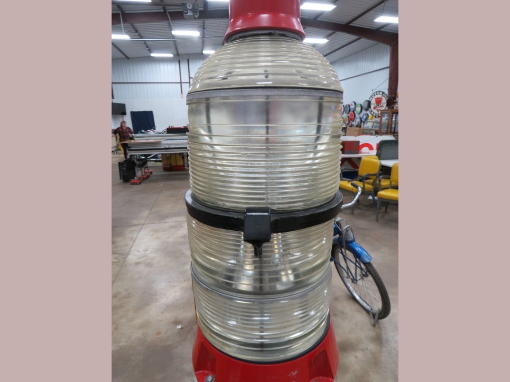 Beacon Light on Stand - 3