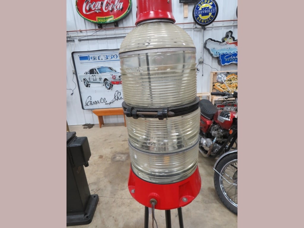 Beacon Light on Stand - 4