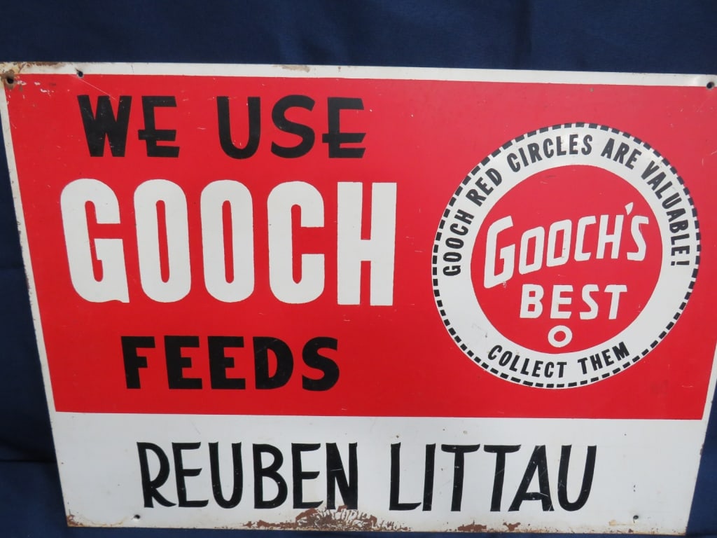 Gooch Feeds Sign - 2