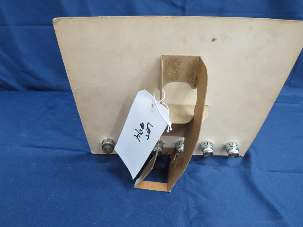 Auto Cigarette Lighter Store Display - 4