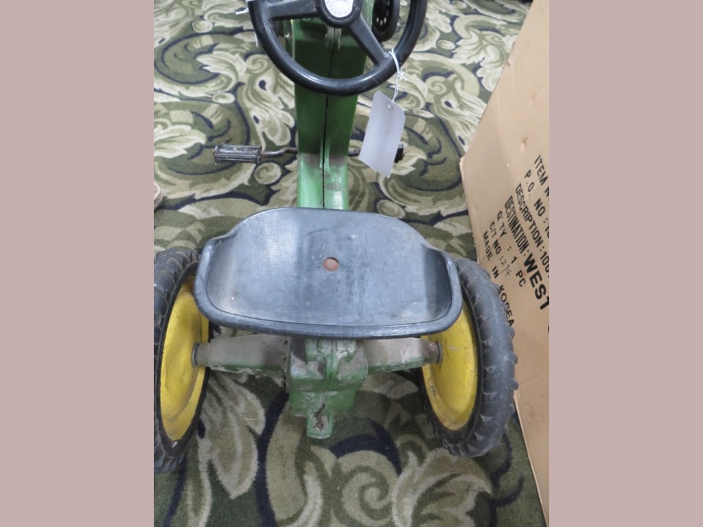 Ertl John Deere Pedal Tractor - 4