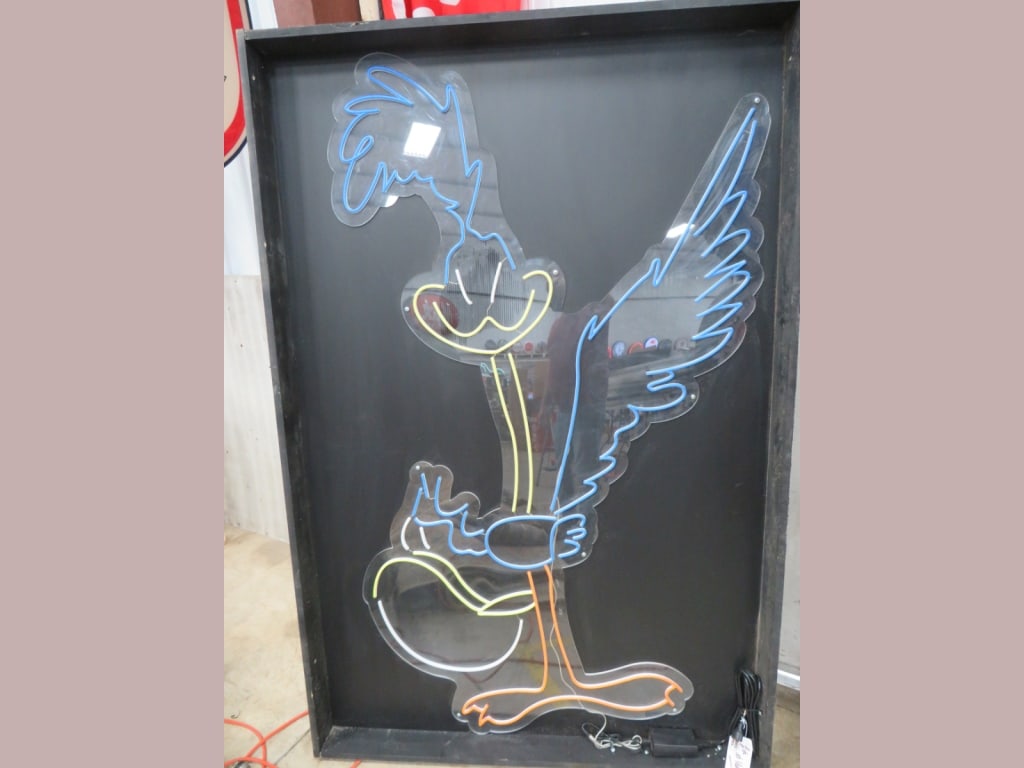 Four-color LED Framed Roadrunner - 3