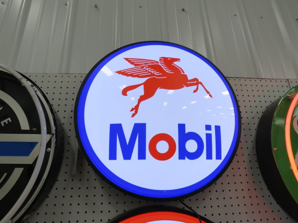 LED Mobil Pegasus Sign: 24"