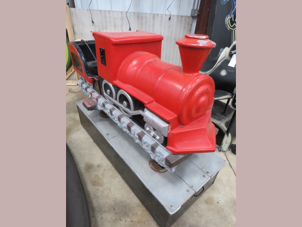 Coin-op Train Ride - 3