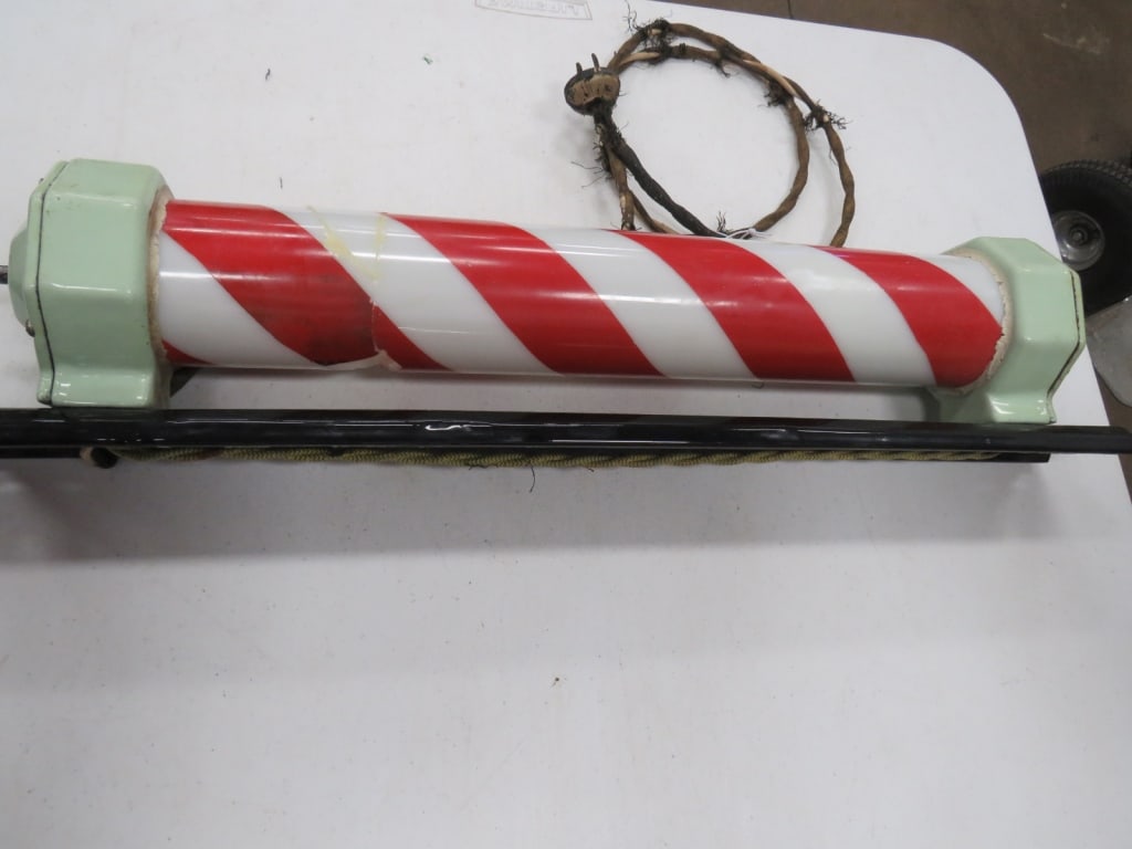 Early Porcelain Barber Pole - 6